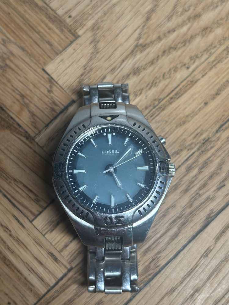 Vintage 90s Fossil Blue AM-3541 Stainless Steel Quartz 100M Wristwatch