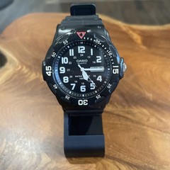 Casio 5125 MRW-200H Mens Watch 43mm Black Dial Day Date 100M