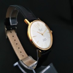 Vintage Watch USSR Poljot De LUXE Ultra SLIM 23 Jewels Soviet Wristwatch 2209