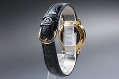 [Exc+4] Gucci 7200M 34mm White Roman Dial Date Quartz Men’s Watch From JAPAN
