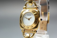 [NEAR MINT] GUCCI 6300L 21mm Gold White Dial Brown Band Quartz Women’s Watch