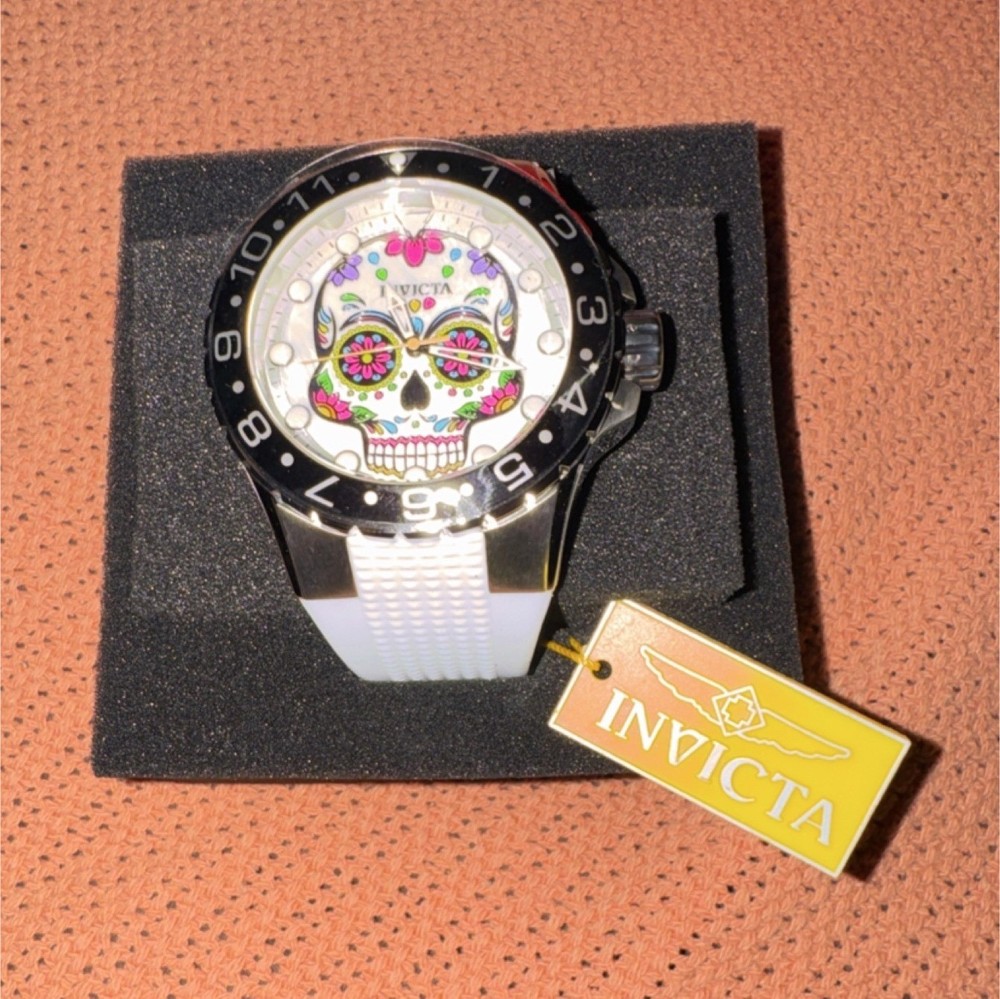 Invicta Aviator Dia De Los Muertos Skull Sport Wristwatch White Rubber Band