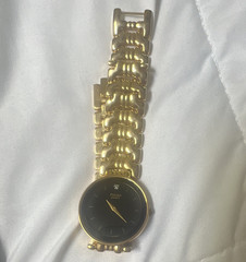 Vintage Pulsar V700-6800 Women’s Gold Tone Quartz Watch Black Dial Crystal Accen