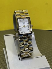 DESIGNER SIGNED GIORGIO BEVERLY HILLS WOMENS FASHION WATCH CLASSY TANK Working