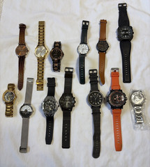 Men’s Watch Lot 13pc Quartz Chronograph Mesh Mixed Brands Untested
