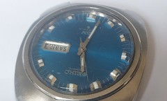 Seiko DX Watch Sunburst Blue Automatic Calendar Model 17 Jewel 6106 – 8439 Runs