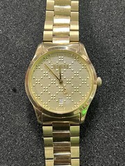 Gucci G Timeless Watch YA126461A YA126461 YA 126.4 Yellow GOLD TONE