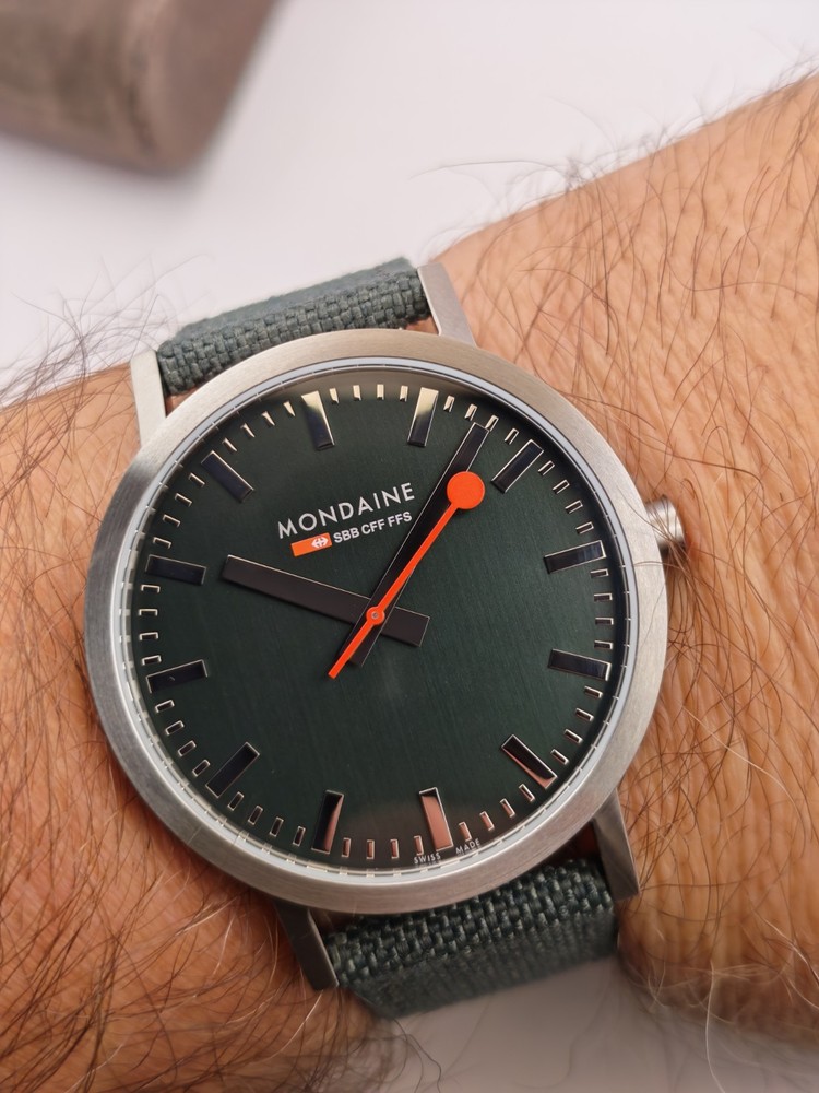 New Mondaine Classic 40mm, Forest Green Watch Box and papers