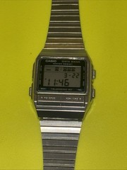 Casio 675 DB-520 Data Bank Digital Quartz Japan Men’s Watch