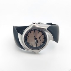 Oakley Crush 2.0 Watch Silver Black Sunburst Silver Y2K Working New Battery