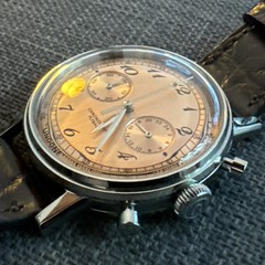Undone – Chronograph flyback, Salmon Dial, Mecaquartz – new without tags
