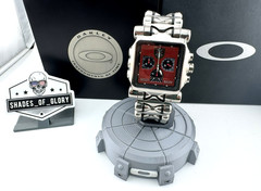 OAKLEY MINUTE MACHINE POLISHED TITANIUM W/ RED DIAL WATCH 10-251 TIME TANK GEN 2