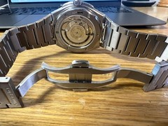 Christopher Ward C12 TWELVE (Ti) 40mm Astral Blue COSC Certified.