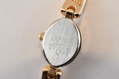 Vtg 1998 [MINT in Box] SEIKO TISSE 1E20-6120 Gold Quartz Women’s Watch JAPAN
