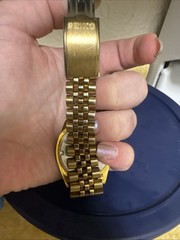 Seiko Men’s Quartz Gold Tone Day/Date 25mm Water Resistant Bracelet