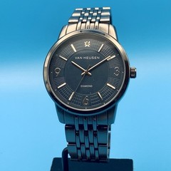 VAN HEUSEN By ACCUTIME Fashion Quartz Wristwatch Diamond Working New Battery