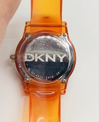 DKNY Donna Karan NY4845 Translucent Jelly Band Women’s Watch~New Cond. ~New 🔋✅