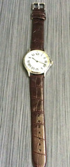 Vellacio Men’s Watch Round Beige Dial Roman Numeral Hours Brown Leather Band New