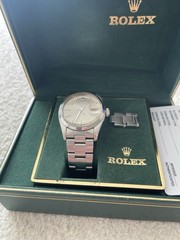 Rolex Date 1500 34mm silver sigma dial 1970s with box