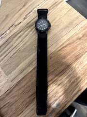Columbia Watch Date Round CL-7013 New Battery Original Hook-n-Loop Band