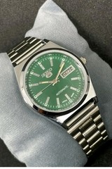 Seiko Refurbished Green Dial Day / Date Men’s Wrist Watch Free Shipping Vintage
