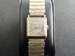 18.8MM BULOVA SWISS WRIST WATCH CAL. 7AM – KEEPING TIME – 17 JEWELS