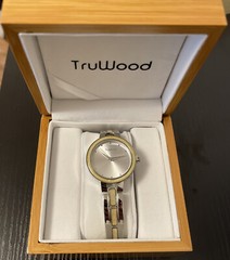 TruWood Venus Ora Women’s Watch – Maple Wood & Stainless Steel – 35mm Case