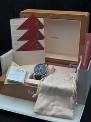 OMEGA Speedmaster Moonphase 304.33.44.52.03.001