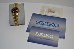 Seiko Watch Women 25mm Gold Tone Day Date Black Dial 7N83-0041 6 Links Pamphlet