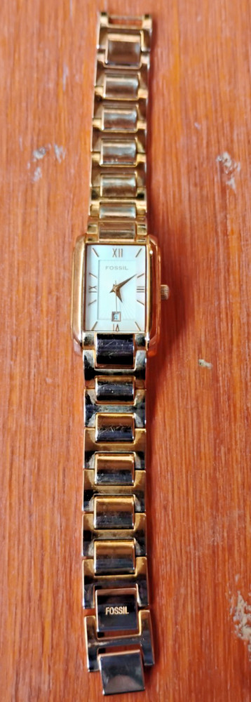 Women’s Fossil Watch ES-1943