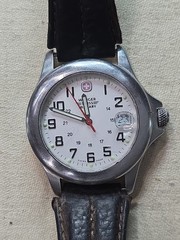 Wenger Swiss Military 7200X quartz watch Luminous hands & Indice dots Runs WR100