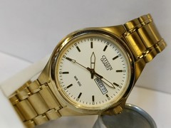VINTAGE CITIZEN QUARTZ CREAM DIAL JAPAN MEN’S WORKING CONDITION