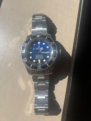 Rolex Sea-Dweller 136660 Silver Oyster Bracelet with Black Bezel