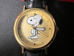 Armitron Snoopy Peanuts Classic Watch Rare Genuine Vintage Collectible New Bat.