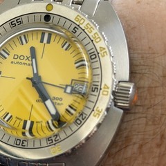 DOXA Sub 300 Swiss Divingstar certified chronometer Watch AI value @ £1600/1900