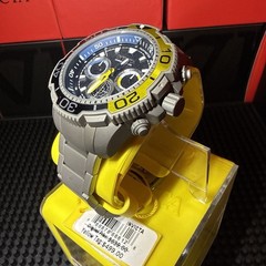 Invicta Commander TI-22 Titanium Men’s 48mm Yellow Black Chrono Watch 49492