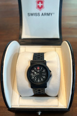 Victorinox Swiss Army Field Watch Black Quartz Date 50M Swiss Made Military,