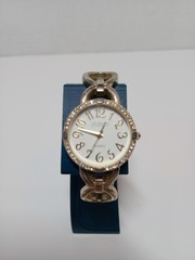 Studio! Light Gold Toned Bracket Women’s Watch Tested
