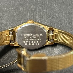 Vintage Citizen Watch Women 10mm Gold Tone Fold Over Clasp