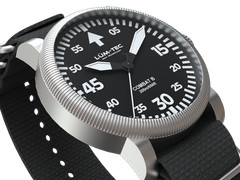 Lum-tec Dive Watch Combat B73 200M BGW9 Super-Luminova 2 straps US Made 43mm NIB
