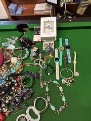Job Lot Off Junk Jewellery And Watches Spares Repair Unsorted