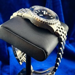 HELM KHURABURI 02AR4. 2025- Includes 2 Extra Bezels And 2 Extra Straps