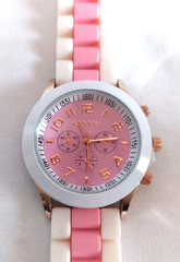 Avon Geneva Rhinestone Pink/White Ladies Watch