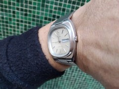 BULOVA AUTOMATIC SQUARE TV CASE DAY DATE ALL ORIGINAL BEAUTY RARE ETA 28800 SWIS