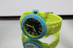 40Nine 42mm Watch black dial, yellow/Green silicone Mens