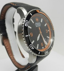Mens Wenger Victorinox Swiss Made Military Army 43mm Roadster Black Orange Watch