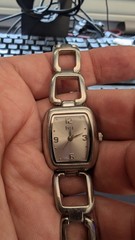 LEI Women’s Silver Tone White Dial Clasp Quartz Watch New Battery Runs!