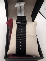 Victorinox Swiss Army Heritage 241972 Men’s Sapphire Green Dial Fabric Watch New