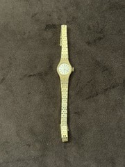Seiko Women’s mechanical manual wind Wristwatch Gold Tone Bracelet gold Dial