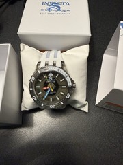 Invicta Subaqua 69448 Men’s Watch 44mm Translucent Clear Case White Silicone New